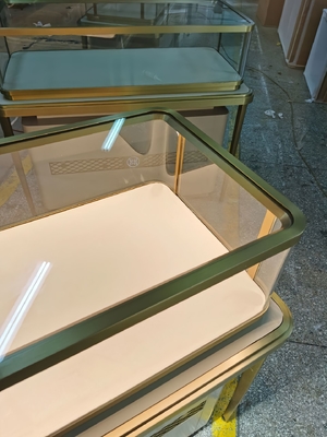 Safe Round Conner Wooden Jewelry Display Cases With 4000K-6000k Led Lighting