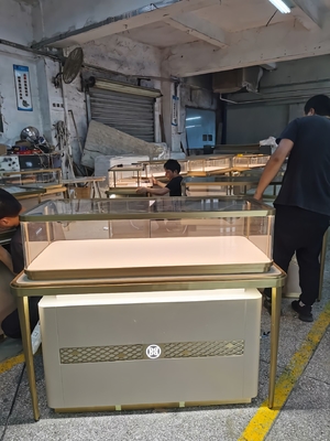 Safe Round Conner Wooden Jewelry Display Cases With 4000K-6000k Led Lighting